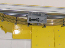 Strech film wrapping machine